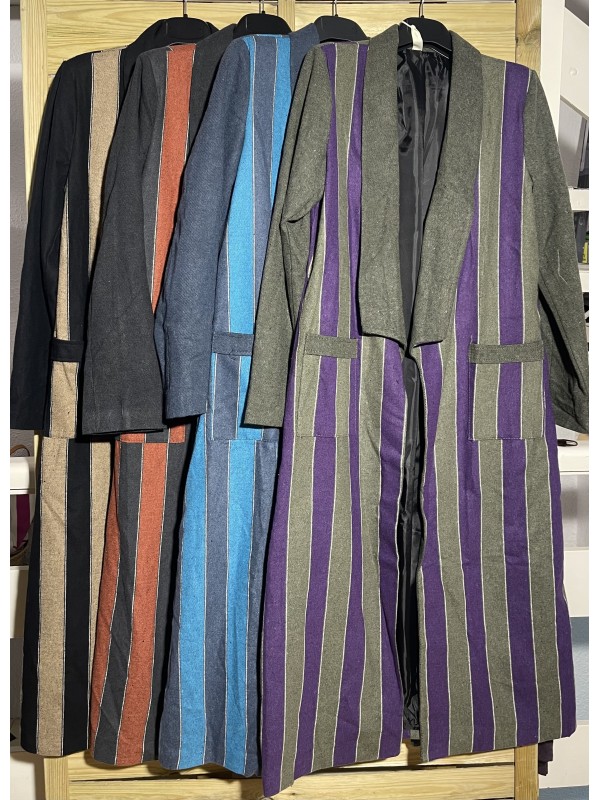 Abrigo Rayas Verticales