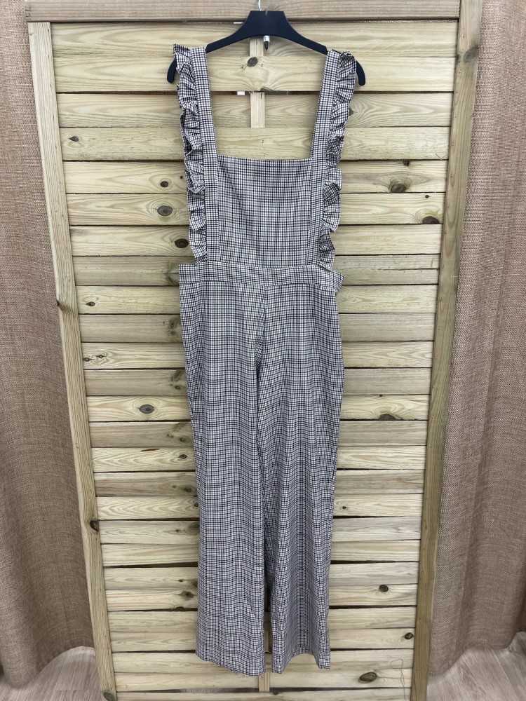 Peto estampado con volantito