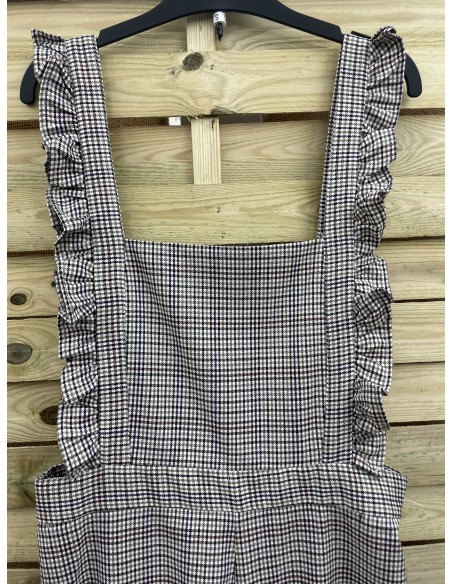 Peto estampado con volantito