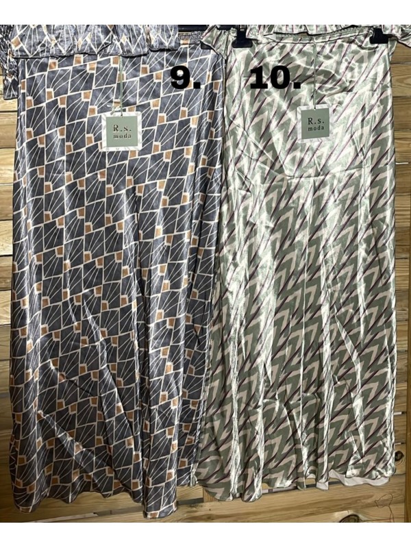 Falda estampada de satén mini puntilla 2