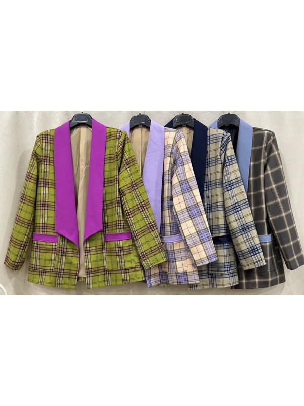 Blazer cuadros con solapa de color