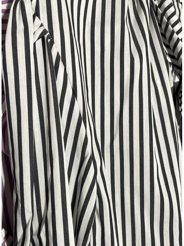 Camisa de rayas con lazo 2