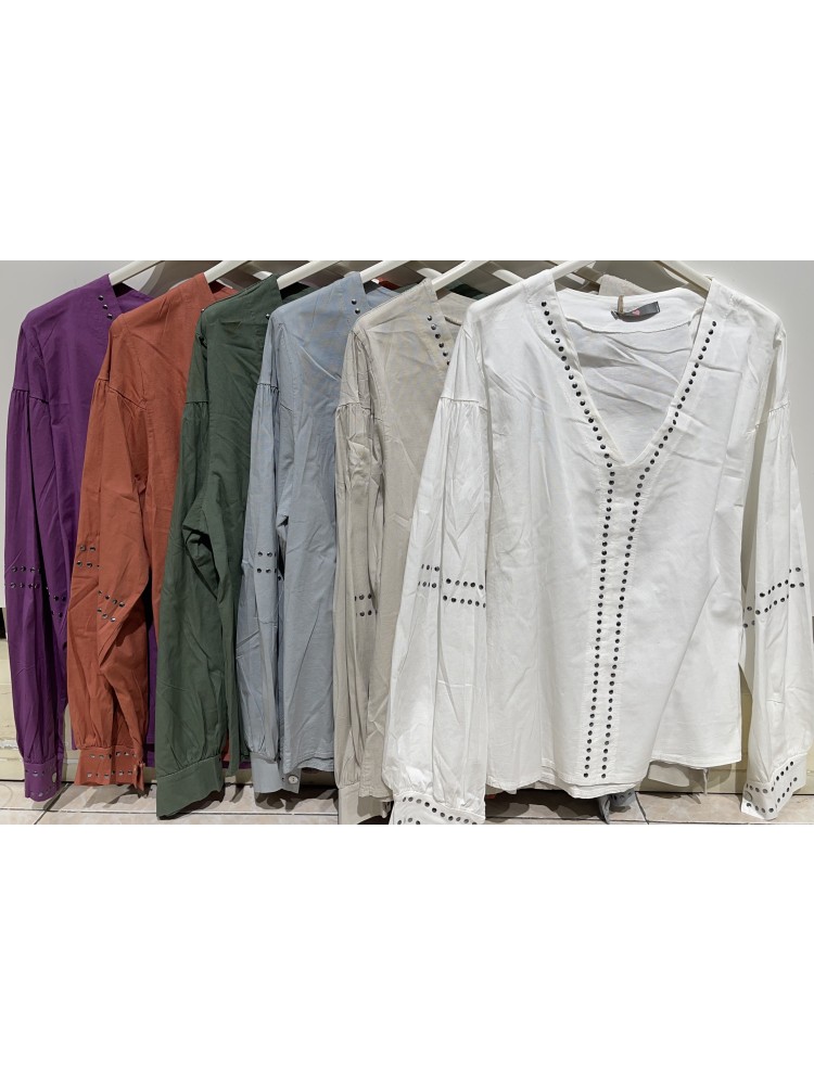 Camisa doble fila tachas