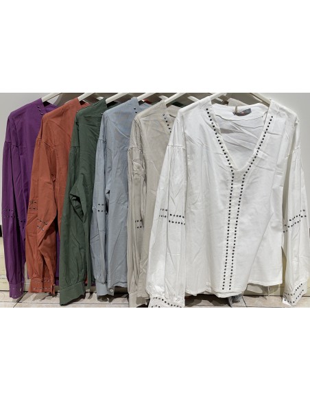 Camisa doble fila tachas