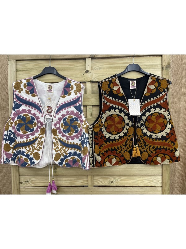Chaleco bordado
