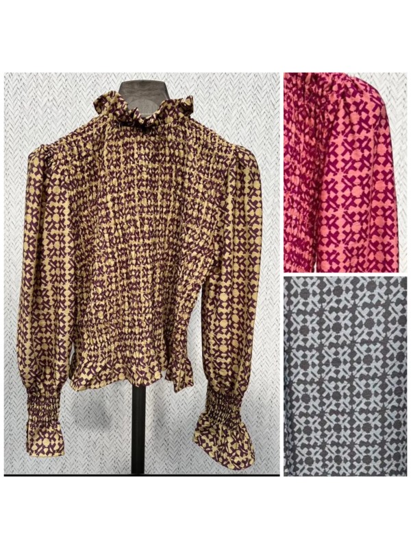 Camisa fruncida estampado cruces