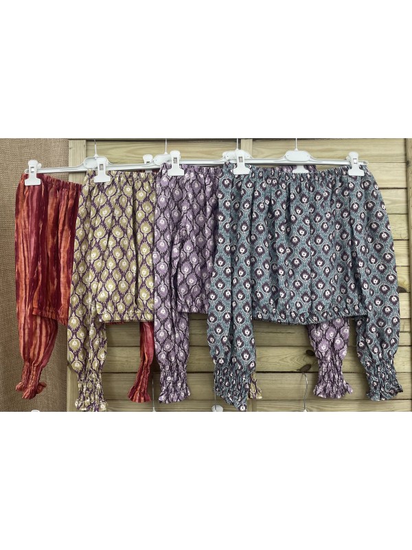 Camisa con goma en hombros y cintura