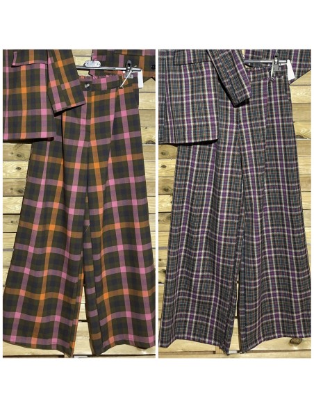 Pantalón recto de cuadros