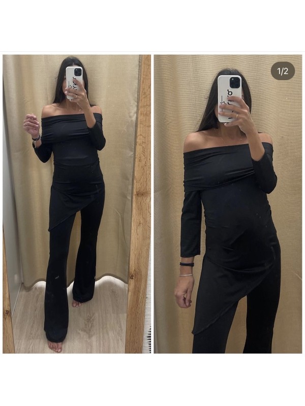 Conjunto de lycra de top asimetrico maxi cuello y pantalon de campana