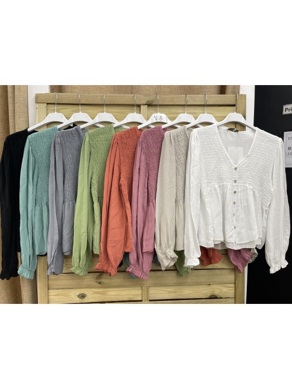 Camisa pecho fruncido y botones delanteros