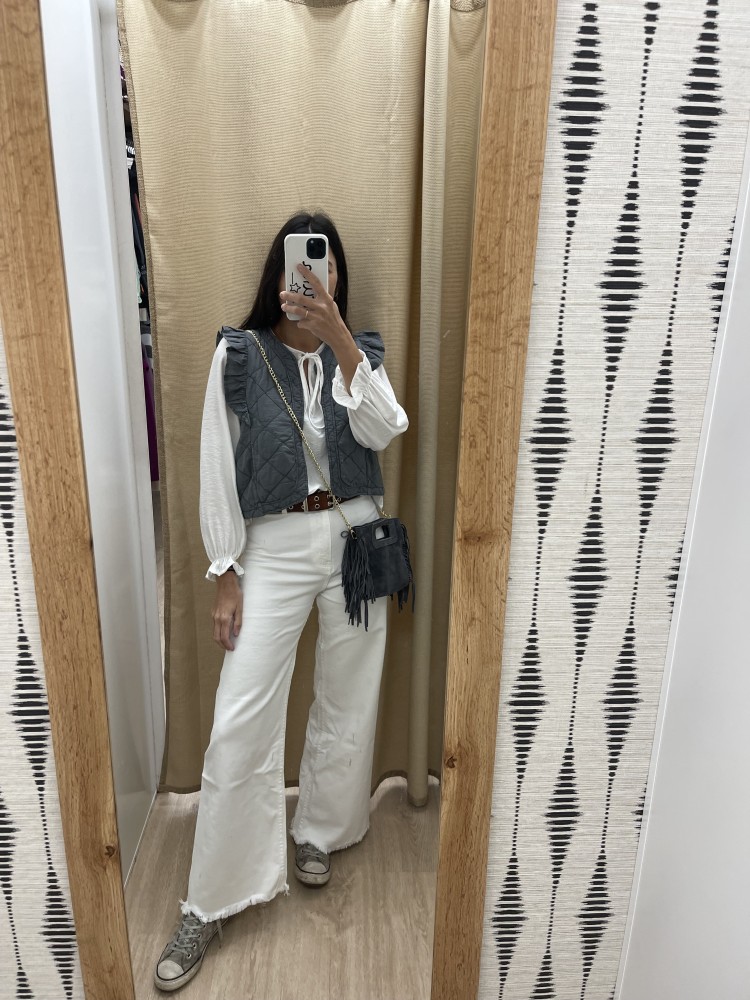 Bolso flecos mini de serraje con cadena