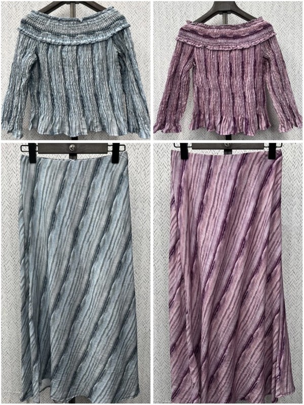 Falda midi rayitas difuminadas