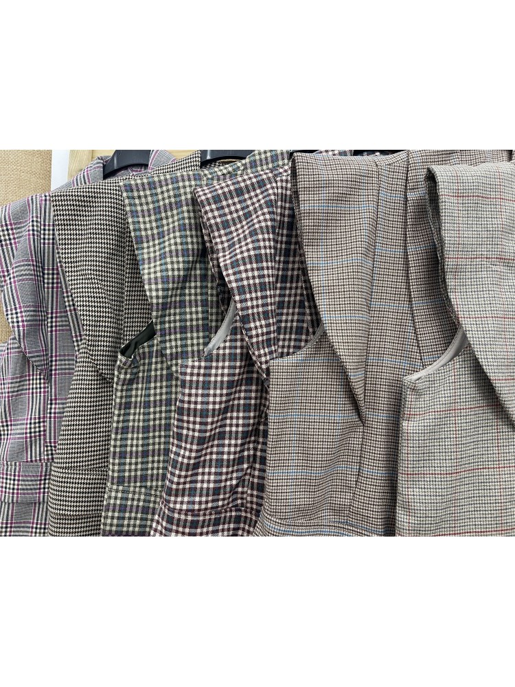 chaleco largo de cuadros volante en manga