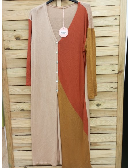 Rebeca larga con botones tricolor