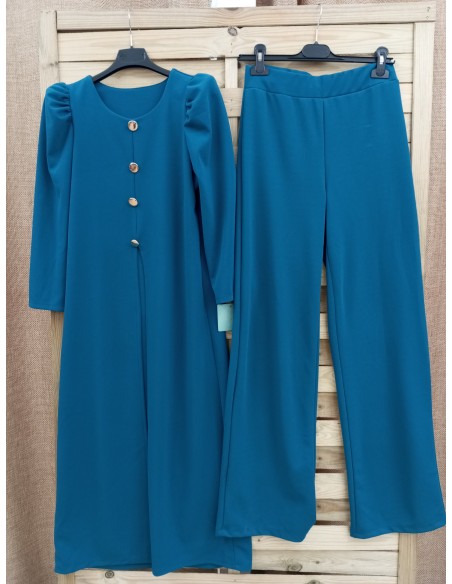 Conjunto chaqueta hombreras y pantalón recto