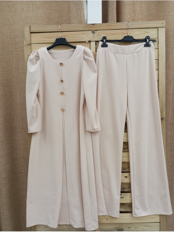 Conjunto chaqueta hombreras y pantalón recto 2