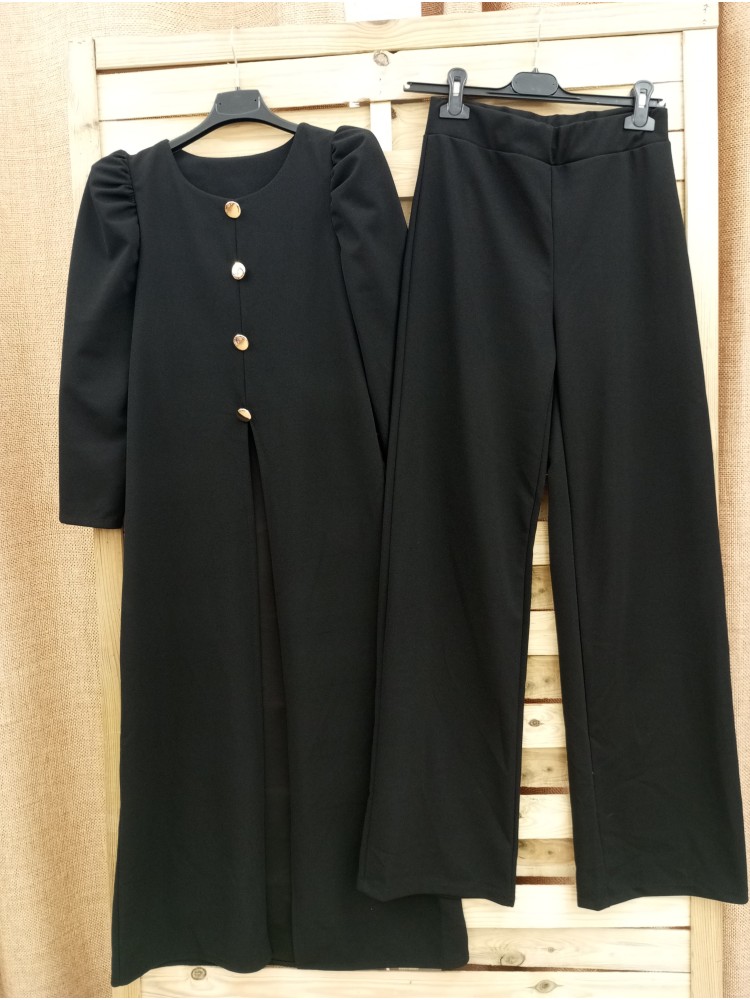 Conjunto chaqueta hombreras y pantalón recto