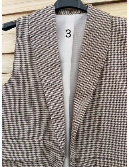 Chaleco corto de cuadritos con solapa