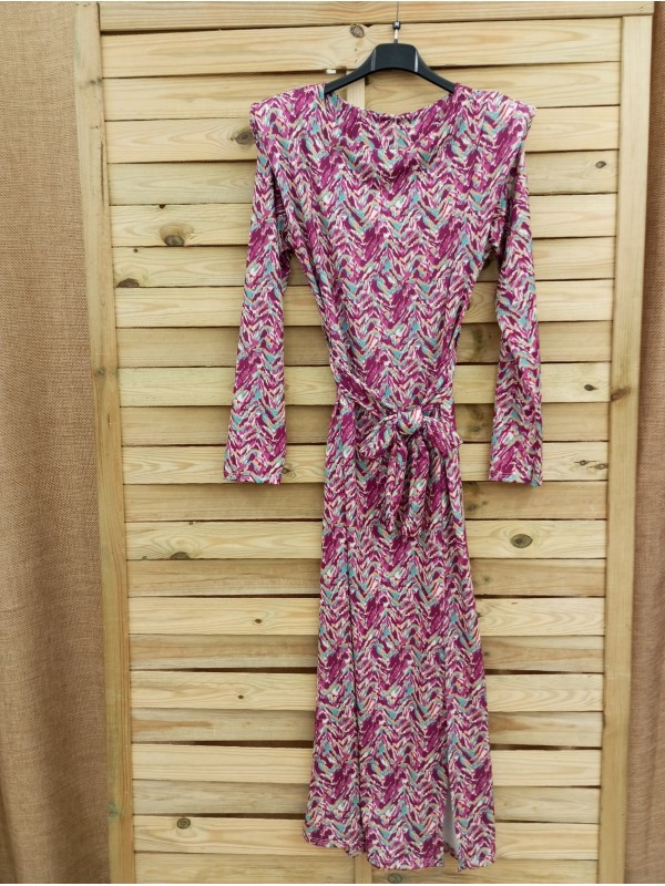 vestido manga larga con lazo en cintura y hombreras