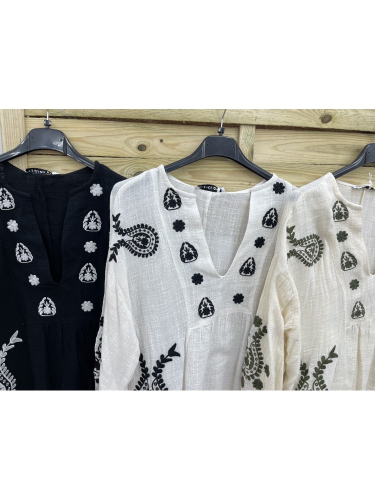 camisa de lino bordada