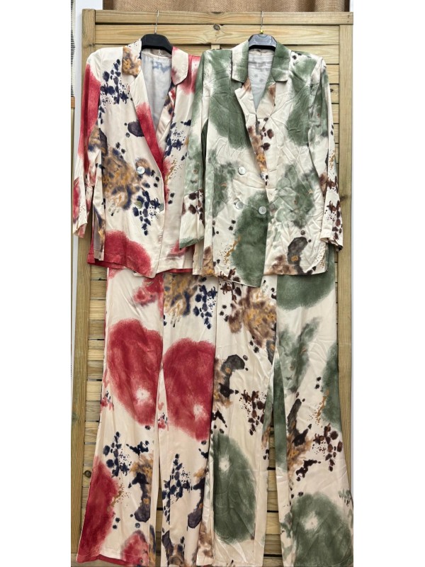 Traje de chaqueta estampado manchas