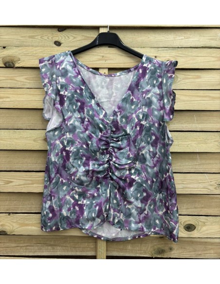 Camisa manchas bicolor con fondo blanco