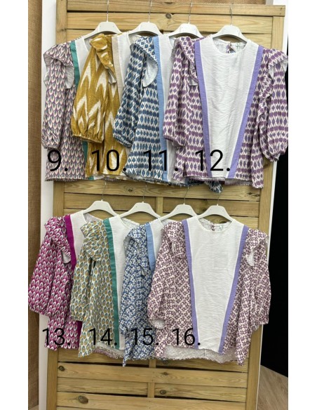 Camisa estampada con parte delantera lisa con vivo