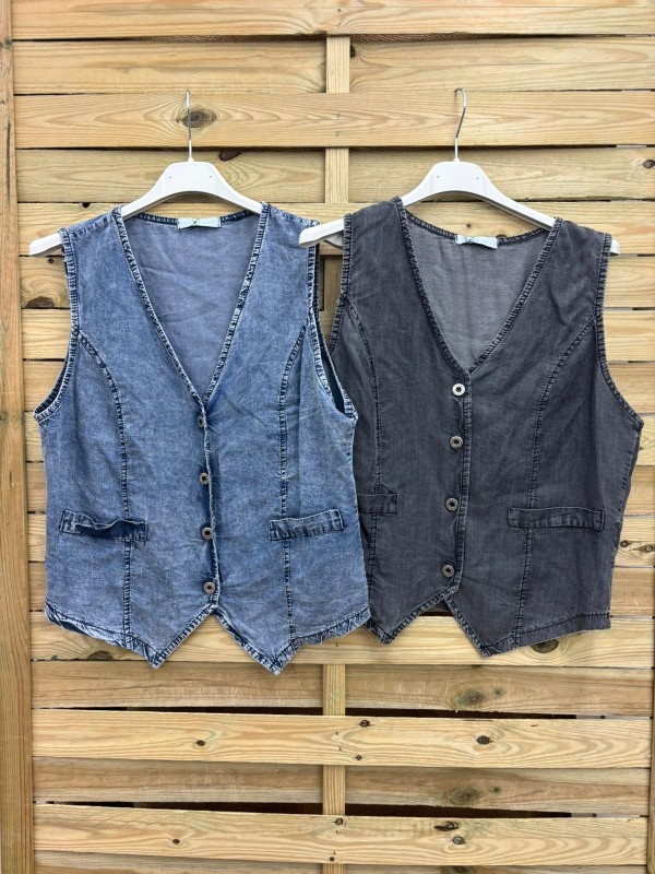 Chaleco vaquero fino con botones