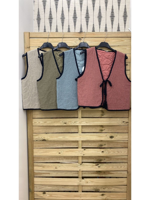 chaleco rayitas con vivo y lazo