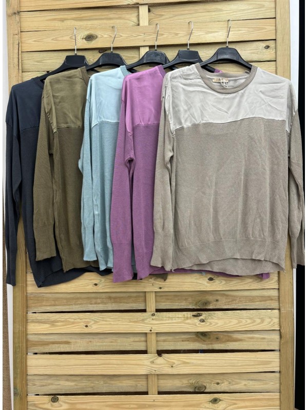 Jersey fino con escote de saten