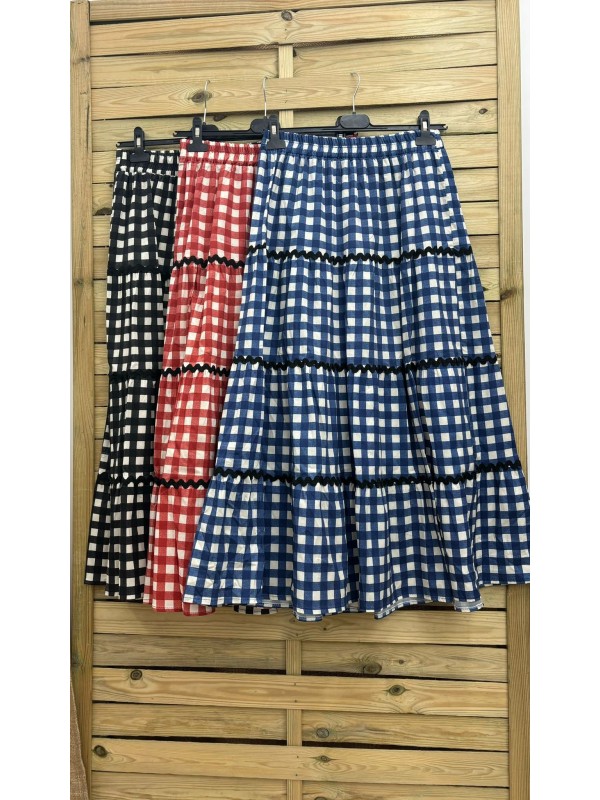 falda de cuadros con piquillo
