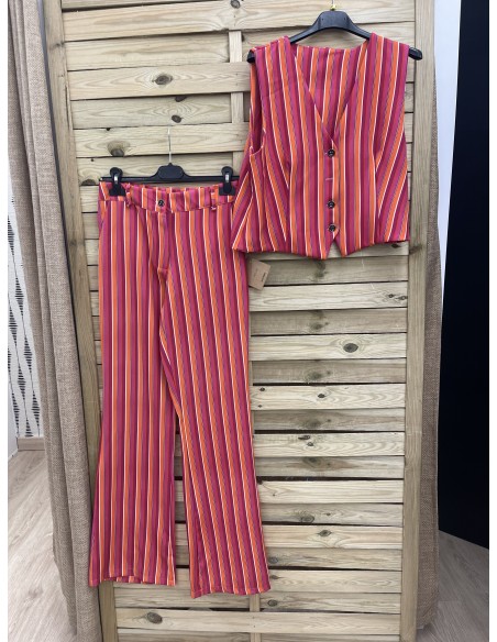 Conjunto chaleco y pantalon rayitas tricolor