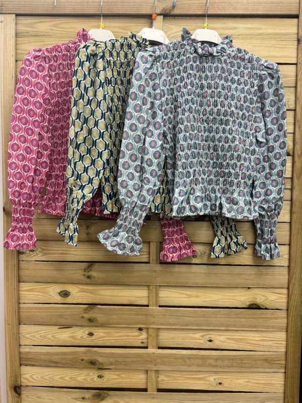 Camisa fruncida estampado trigo