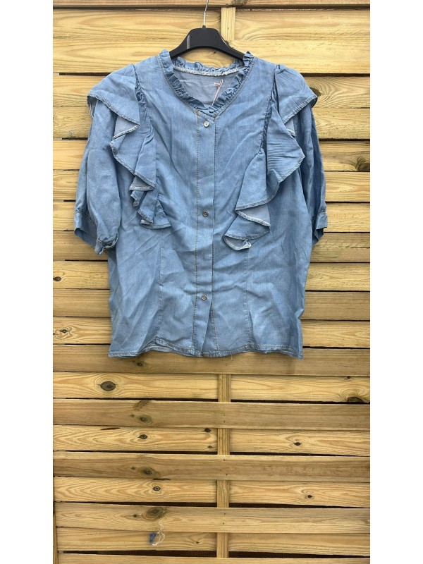 Camisa vaquera volante en hombros