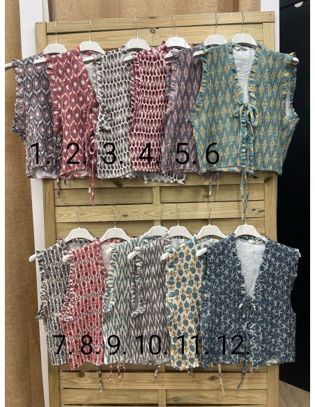 chaleco estampado fruncido lazos