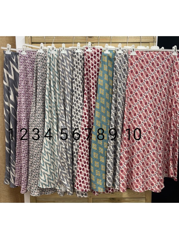 falda midi con estampados