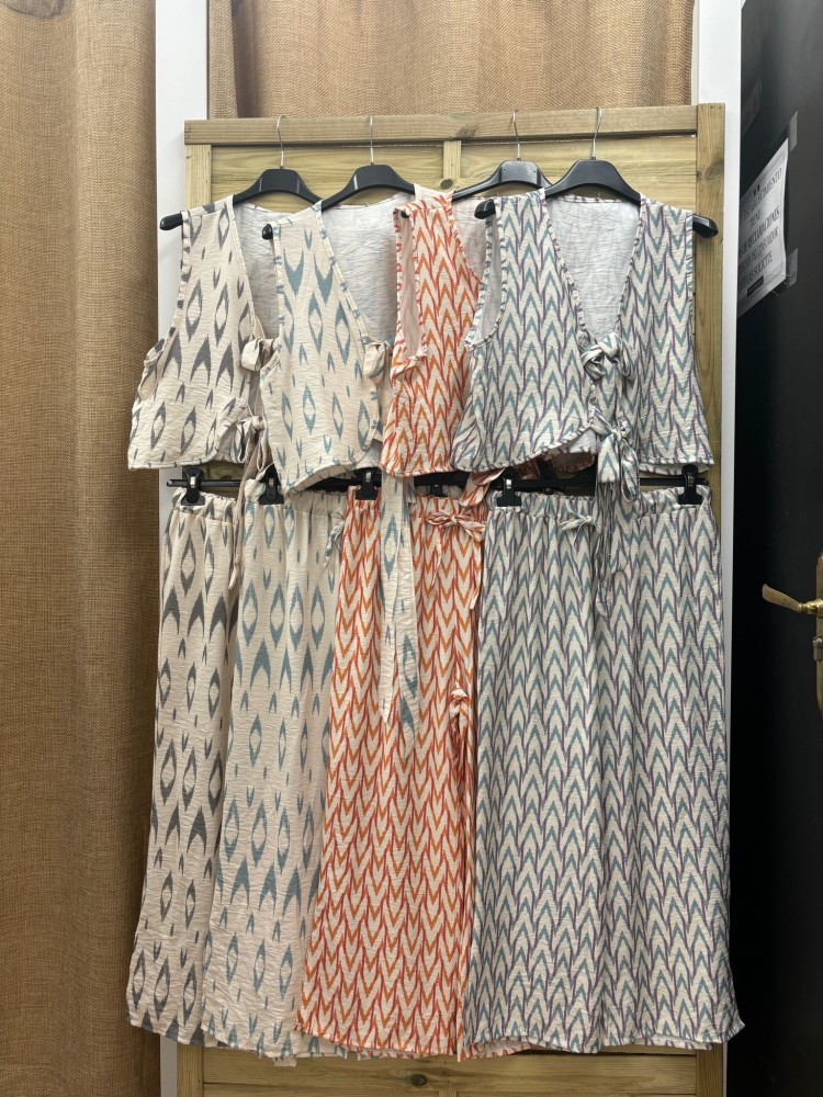 Chaleco lazos estampados