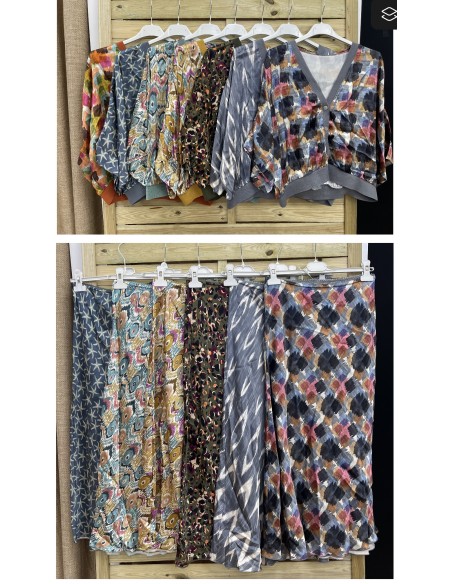 falda estampada saten midi