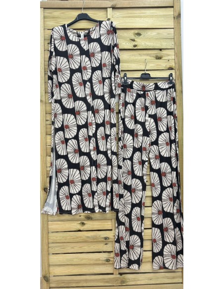 Conjunto camisa con aberturas y pantalon