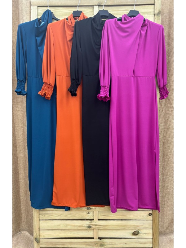 vestido parte delantera cruzada