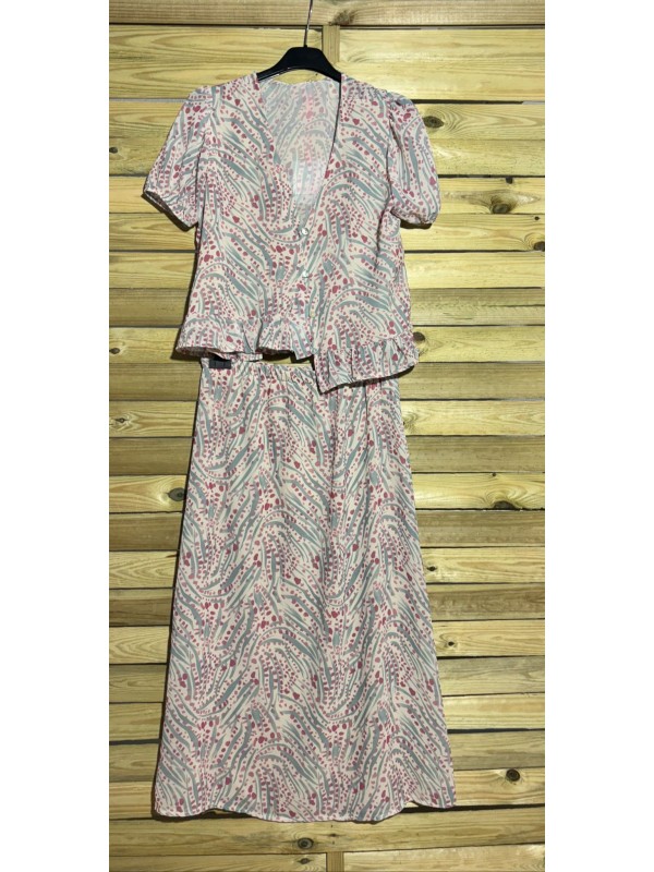 camisa de gasa con botones y mini volante estampado manchas