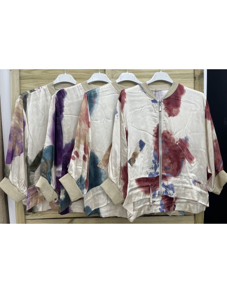 Bomber cuello dorado manchas