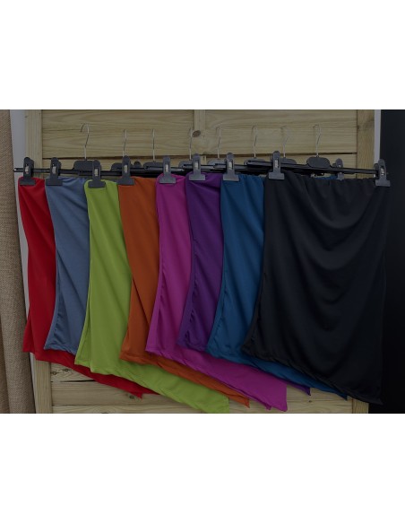 Conjunto de top palabra asimétrica y pantalón