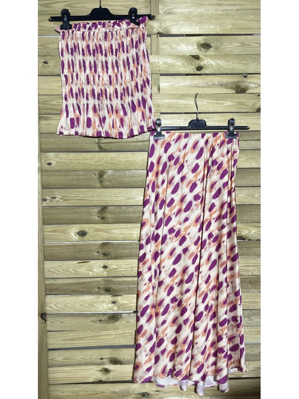 Conjunto saten top fruncido palabra de honor