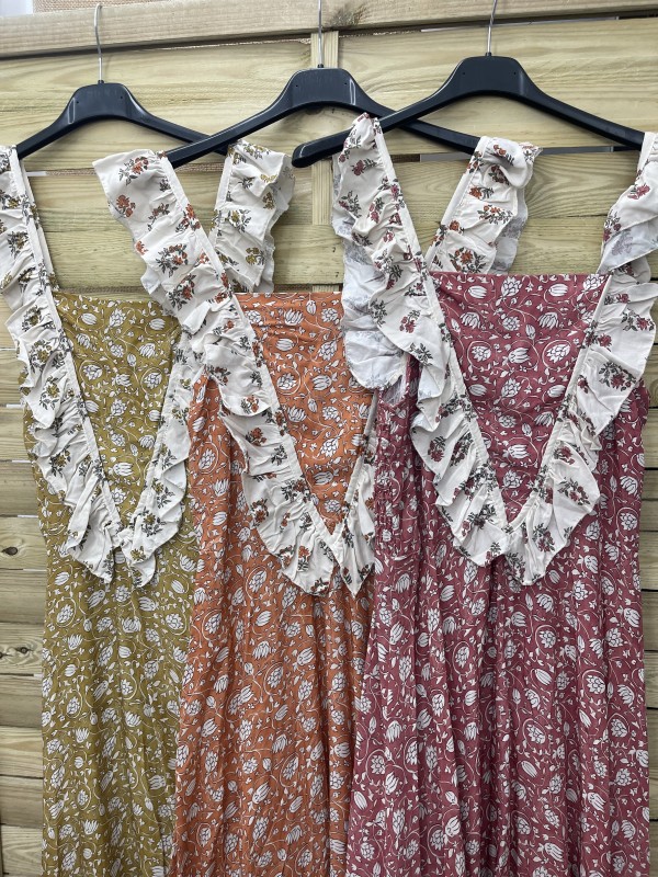 vestido flores volante en pico 2