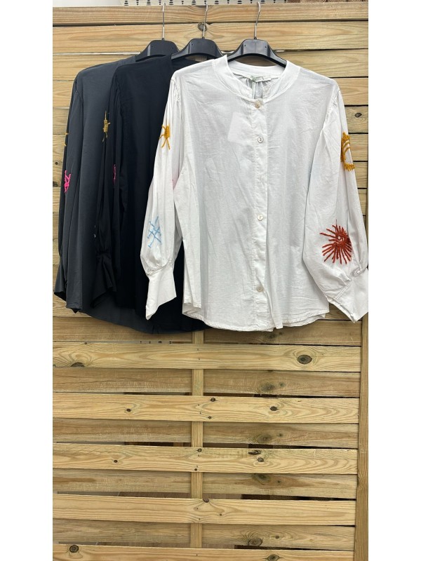 Camisa bordados de colores