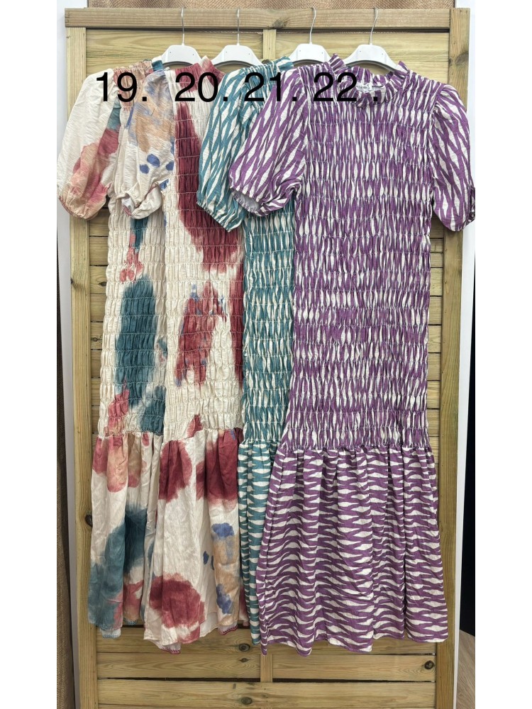 Vestido largo fruncido estampado