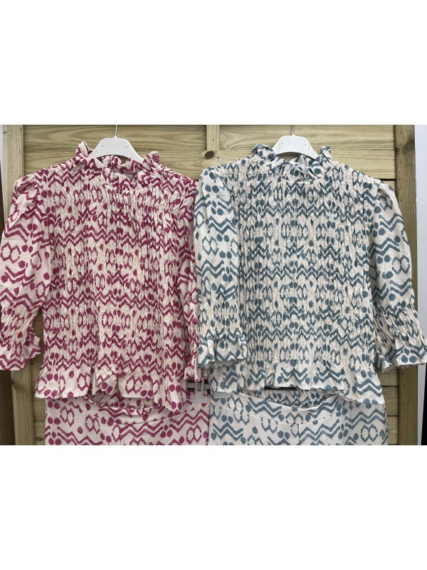 Camisa fruncida estampado geometrico