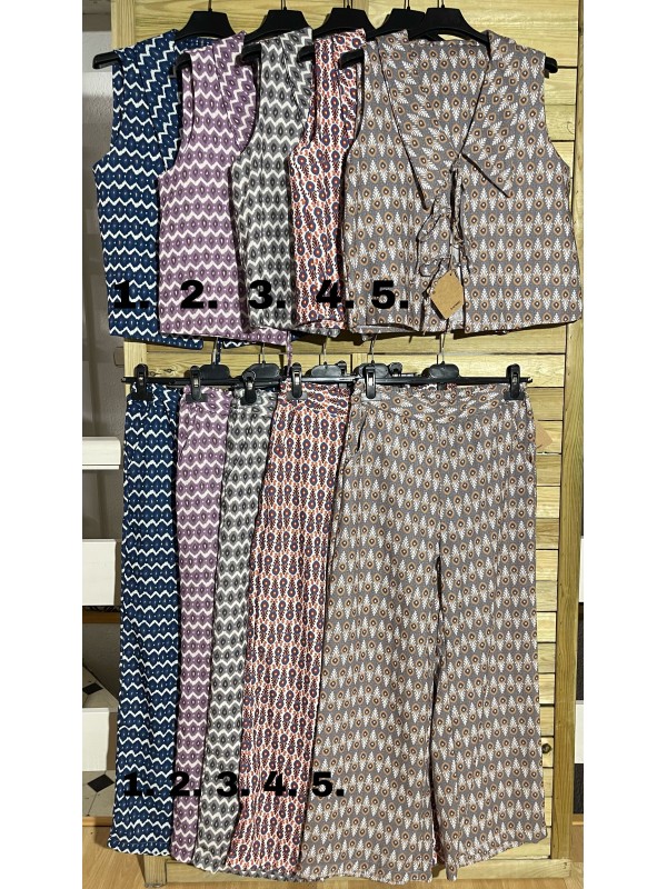 Pantalón recto estampado con bolsillos