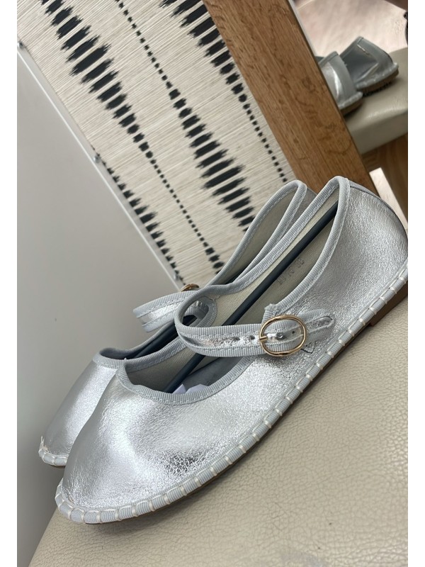 Bailarinas metalizadas